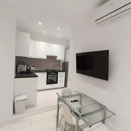 Melody Breeze Apartments-sanremo Apartment *